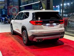 جي ام سي اكاديا